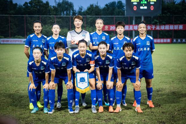 网易&大郅的故事:退役后泪崩